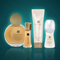 AVON Regalo Far Away clásica femenina: Perfume Far Away (50 ml) + Miniperfume Far Away (15 ml) + Loción perfumada para el cuerpo Far Away (90 ml) + Desodorante Far Away roll-on (50 ml).