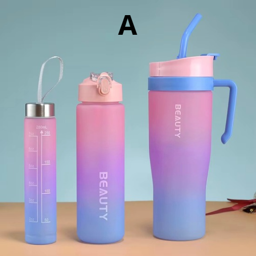 Set de tres termos plásticos de 1500ml, 400ml y 280ml con stickers y pines a un lado | Pillaca