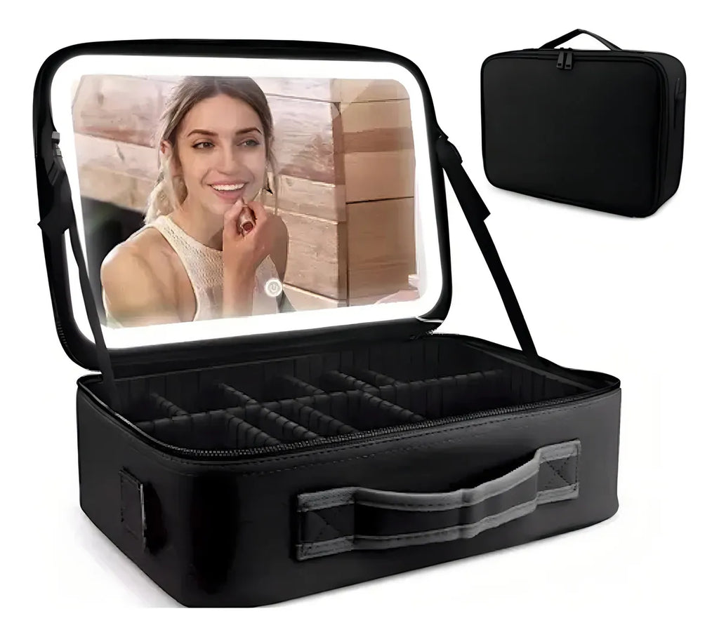 Bolso organizador de maquillaje con espejo LED de 3 niveles, compartimento para brochas y material impermeable. Imagen Portada | Pillaca