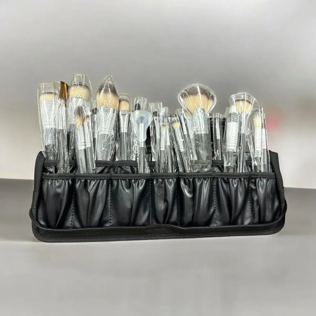 Estuche con 24 brochas de maquillaje profesionales, cerdas sintéticas suaves y estuche de lujo con espacios individuales | Pillaca